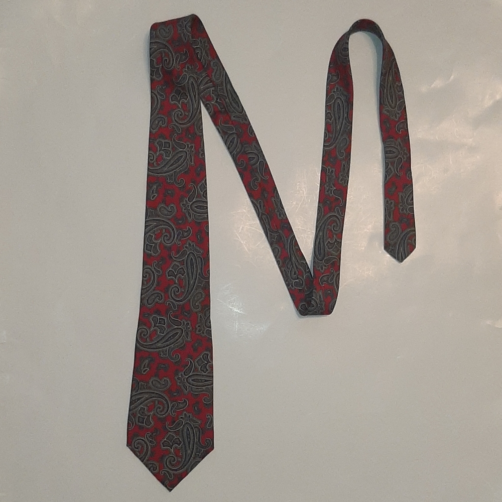 Stafford Tie